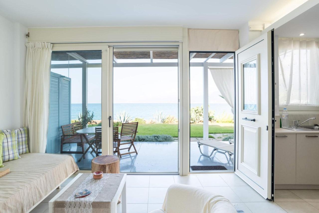 Junior Suite By The Beach Σταλίδα Εξωτερικό φωτογραφία