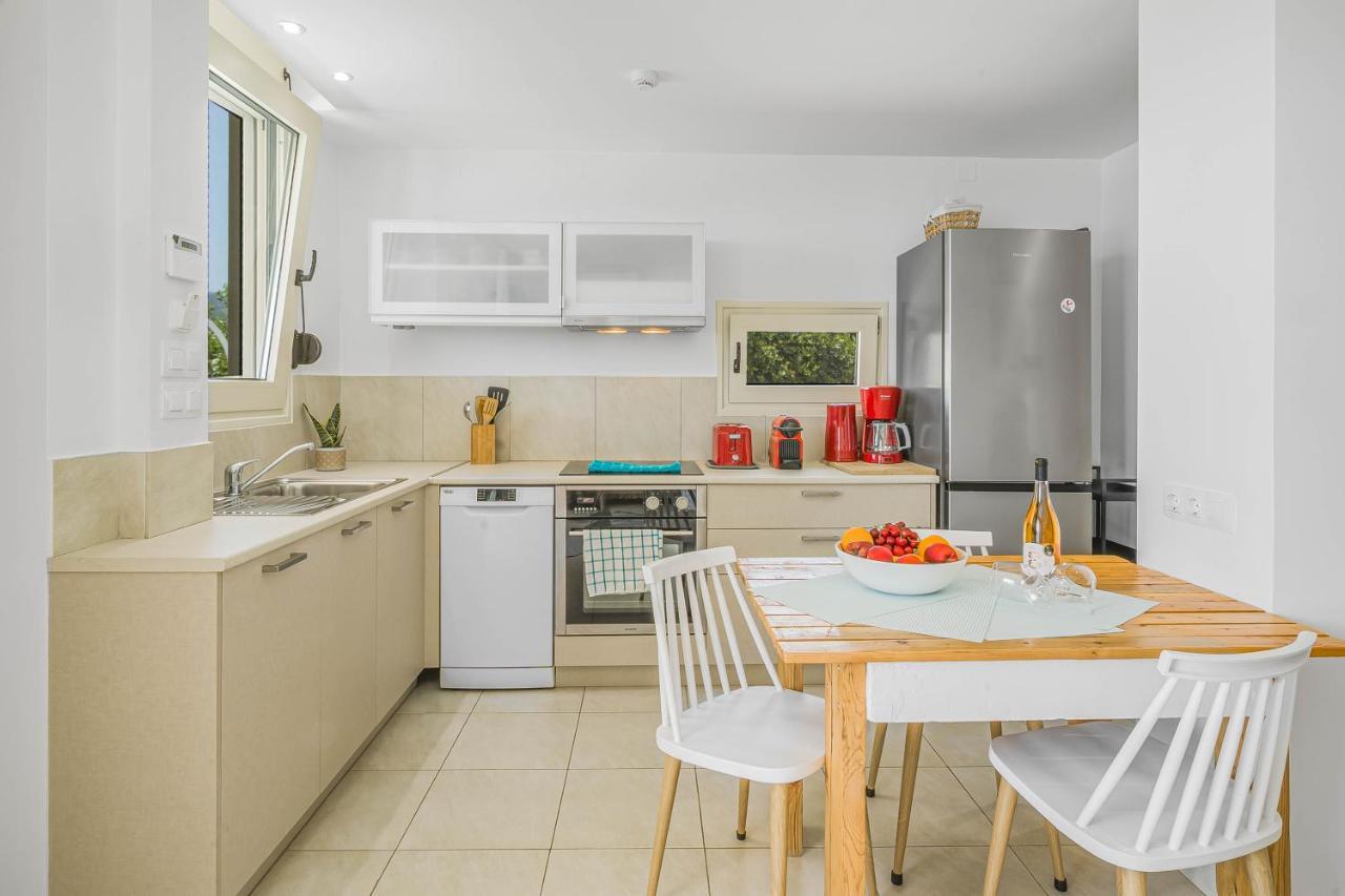 Junior Suite By The Beach Σταλίδα Εξωτερικό φωτογραφία